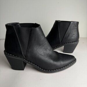 Universal Thread Target Pointed Toe Faux Leather Boots Studded Size 7 Western